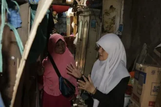 Wakil Ketua DPRD Surabaya Reni Astuti, turun langsung ke lapangan pasca mendapatkan laporan warga di Jalan Kaliasin