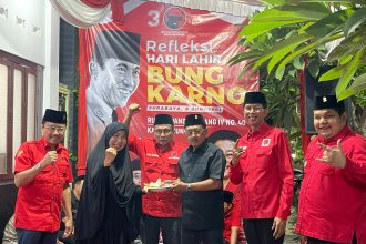 Wakil Wali Kota Surabaya, Armuji di acara refleksi kelahiran Bung Karno di Peneleh, Surabaya.