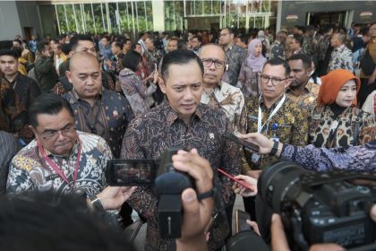 Menteri AHY