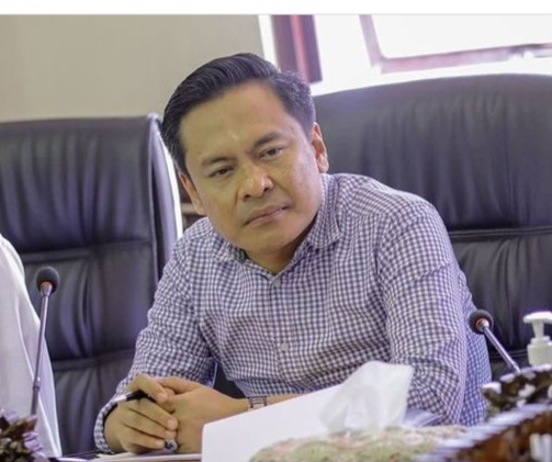 Arif Fathoni, Ketua Komisi A DPRD Kota Surabaya