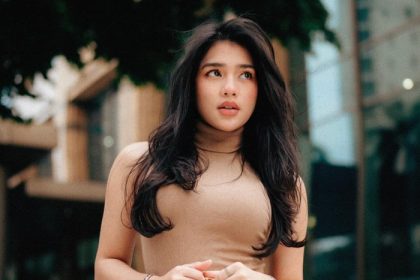 Gaya Davina Karamoy dengan OOTD kerap menuai pujian. 
