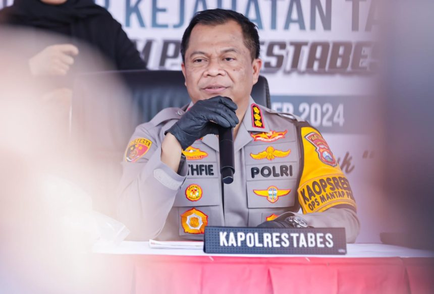 Kapolrestabes Surabaya Kombespol Luthfie Sulistiawan.