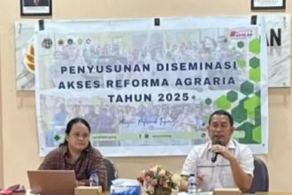 Kepala Kantor Pertanahan Kabupaten Kupang, Wawas Setiawan, S.SiT., M.M, membuka acara