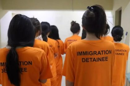 Puluhan WNA bekerja di sebuab tempat hiburam malam di Penjaringan sebagai LC diamankan petugas imigrasi dalam sebuah operasi pengawasan keimigrasian.