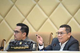 Wakil Ketua DPR RI Adies Kadir hadir dalam persoalan Eigendom Verponding bersama Komisi II DPR.