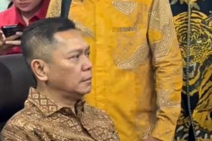 Anggota DPR Adies Kadir saat mengikuti pembacaan hasil sidang etik oleh MKD.