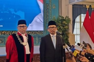 Adies Kadir, Hakim MK yang dilantik oleh Presiden Prabowo Subianto.