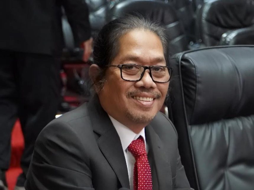 Anggota Komisi B DPRD Surabaya, Budi Leksono, dari Fraksi PDI Perjuangan.