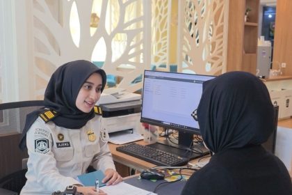 Petugas imigrasi di seluruh Indonesia tetap memberikan pelayanan keimigrasian meski diterapkan secara WFH setiap hari Jumat.