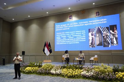 Suasana kegiatan sosialisasi keimigrasian bertajuk Golden Visa dan Global Citizen of Indonesia (GCI) di Vasa Surabaya.