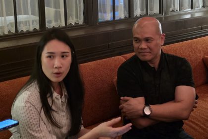 Foto: Steffiani Setyadji, Direktur 10 Regentstraat bersama Jimmy Saputra, Ceo Pos Bloc pengelola gedung kantor pos Kebon Rojo.