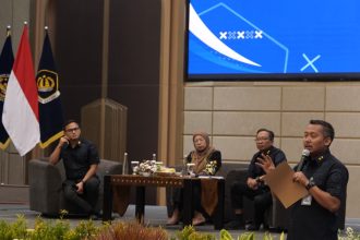 Kepala Bidang Intelijen dan Penindakan Keimigrasian, Dodi Gunawan Ciptadi, membuka kegiatan sosialisasi APOA di salah satu hotel di Surabaya.