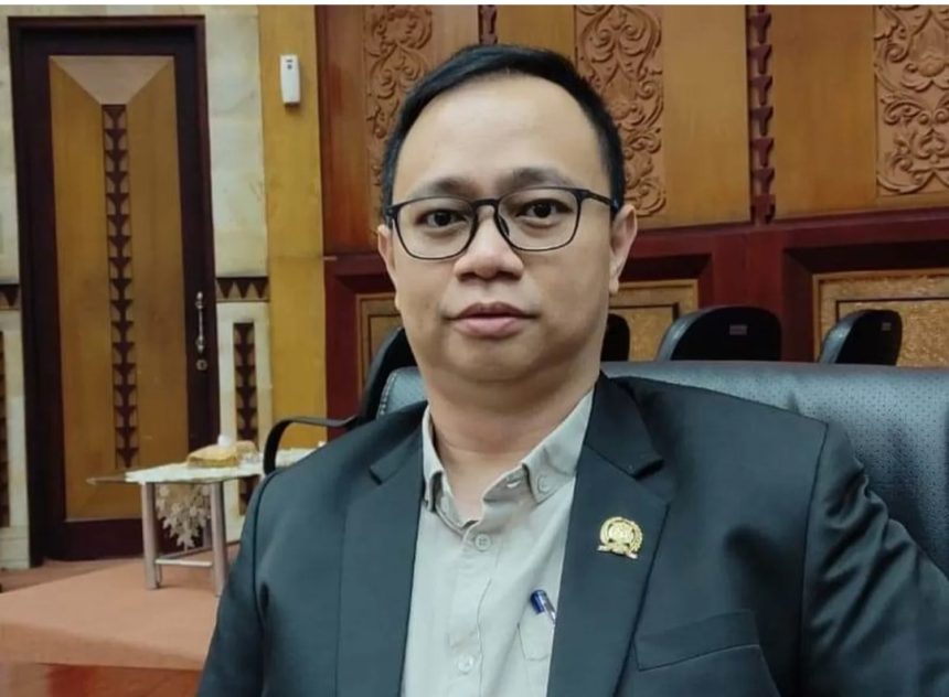 Anggota Komisi A DPRD Surabaya, Josiah Michael.