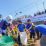 Gubernur Jawa Timur Khofifah Indar Parawansa ikut bergotong royong bersih-bersih sampah di sungai saat momentum World Cleanup Day.
