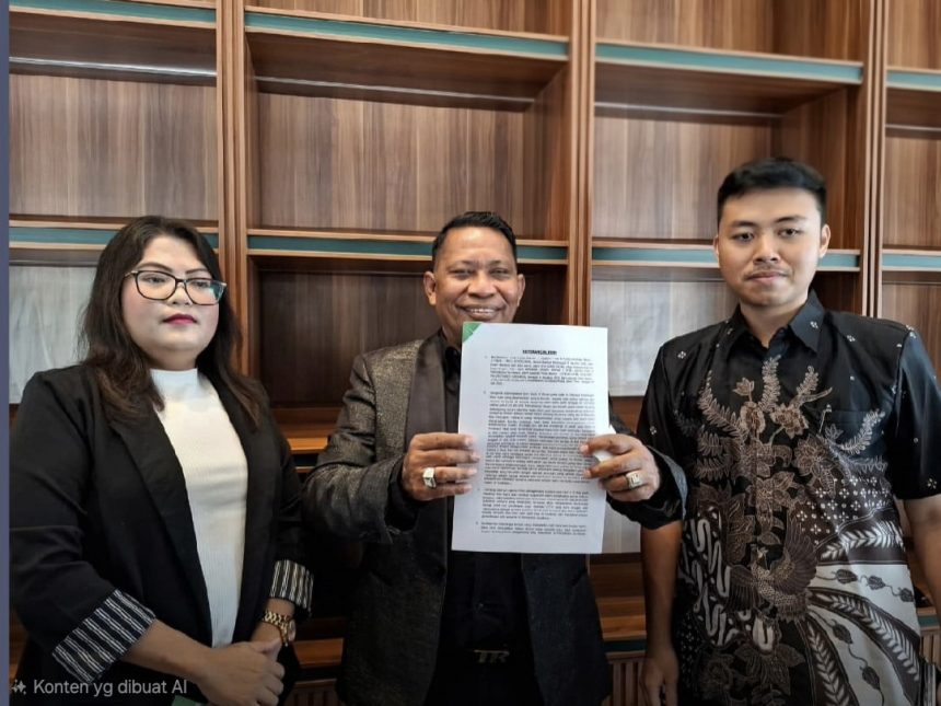 Ben Hadjon, Kuasa Hukum SSK memberikan keterangan terkait kliennya yang tersandung kasus dugaan kekerasan seksual.