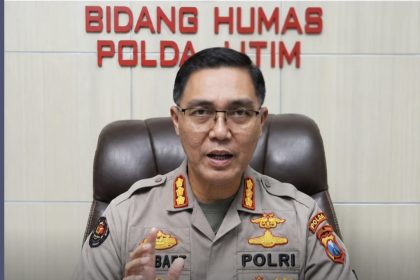Kabid Humas Polda Jawa Timur, Kombespol Jules Abraham Abast,