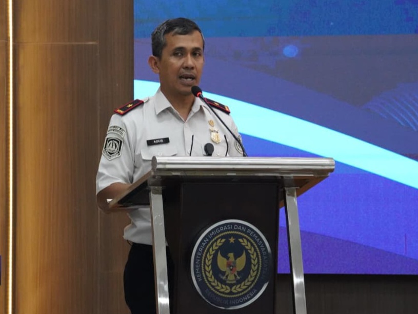 Kepala Kantor Imigrasi Kelas I Khusus TPI Juanda, Agus Winarto.