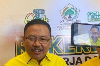 Ketua DPD Golkar Jawa Timur Ali Mufthi hadir dalam Rakerda Golkar Surabaya.