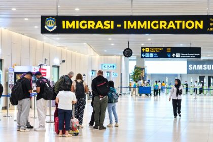 Suasana di Bandara Soekarno Hatta yang mencakup Tempat Pemeriksaan Imigrasi (TPI) di bawah kewenanhan Kantor Imigrasi Kelas I Khusus TPI Soekarno-Hatta