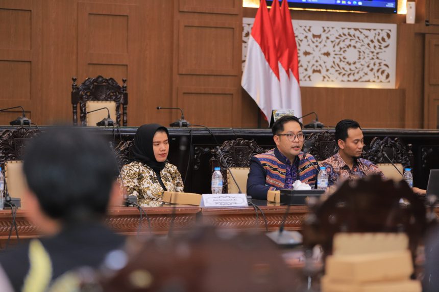 Kantor Wilayah Kementerian Hukum Jawa Timur bersama DPRD Kota Probolinggo melakukan pemetaan potensi dan kebutuhan Kekayaan Intelektual (KI), Kamis (24/9/2026).