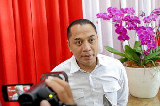 Wali Kota Surabaya Eri Cahyadi Pemkot Surabaya Perketat Pengawasan Tunjungan, Donasi Ilegal dan Eksploitasi Hewan Dibidik