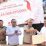 Kakanwil BPN Jatim Muhammad Naim menyerahkan sertifikat aset milik Pemkot Surabaya kepada Kepala Kejaksaan Tinggi Jatim Abdul Qohar.