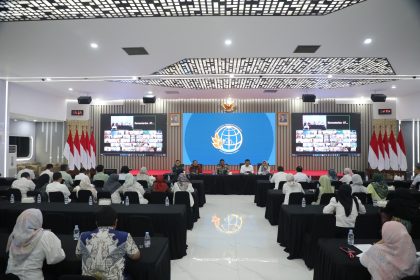 Sekjen Kementerian ATR/BPN Agung Dalu Darmawan memimpin rapat daring dan luring se-Indonesia.