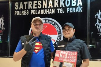 Kasat Resnarkoba Polres Pelabuhan Tanjung Perak, AKP Adik Agus Putrawan.