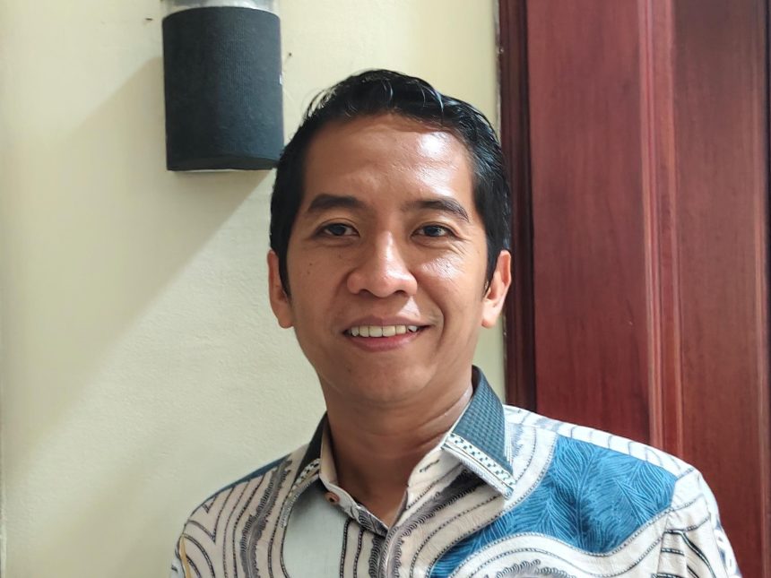 Ketua Komisi C DPRD Surabaya, Eri Irawan, Fraksi PDI Perjuangan.