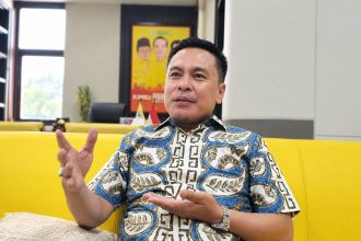 Wakil Ketua DPRD Surabaya Arif Fathoni