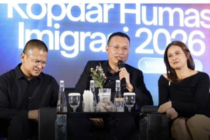 Ditjen Imigrasi Hendarsam Marantoko memberikan penguatan dalam Mini Kopdar Humas Imigrasi 2026 Wilayah Barat di Hotel Aston Batam, Selasa (6/10/2026).