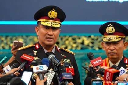Kapolri Jenderal Polisi Suyudi Ario Seto bersama Jenderal Polisi Listyo Sigit Prabowo.