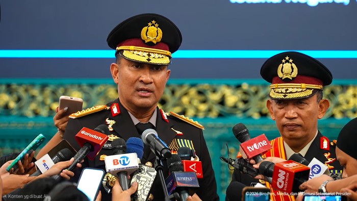Kapolri Jenderal Polisi Suyudi Ario Seto bersama Jenderal Polisi Listyo Sigit Prabowo.